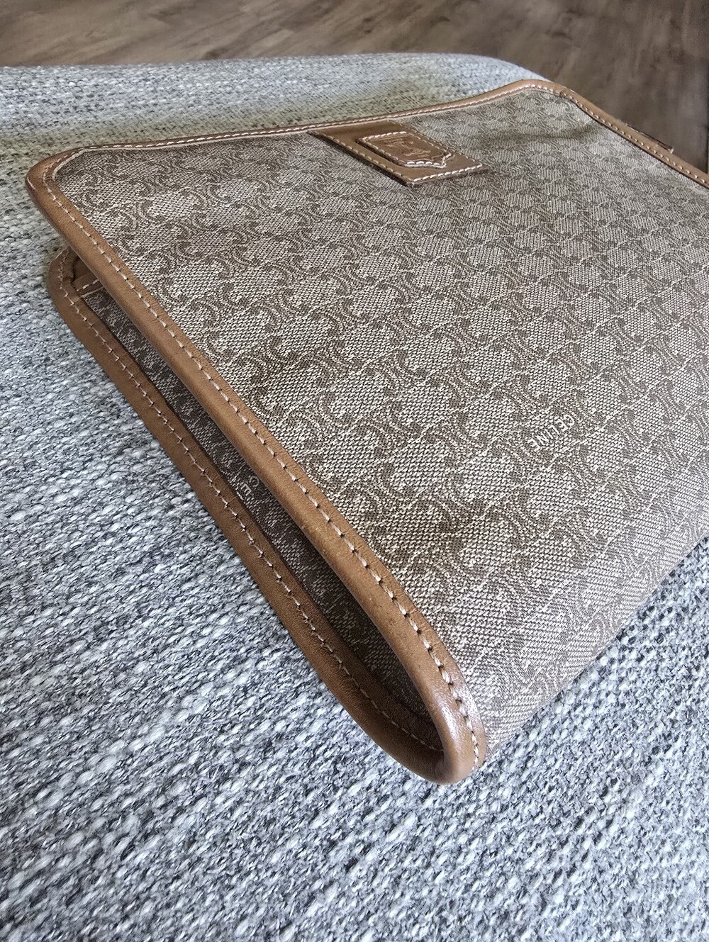 Authentic Celine Vintage Pouch Bag - Picture 4 of 12